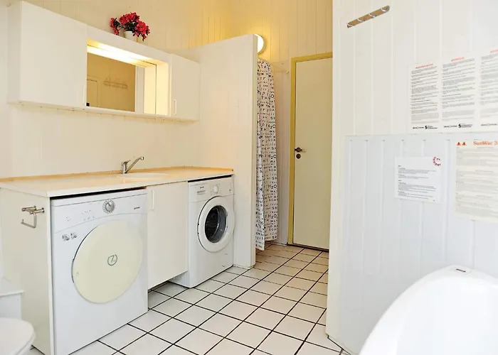 Holiday home 8 Person In Humble-by Traum *