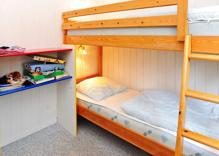 Holiday home 8 Person In Humble-by Traum Humble